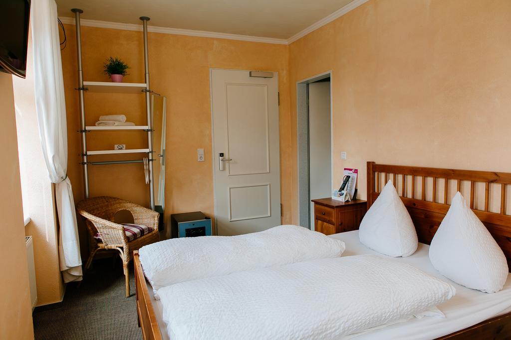Landhotel Airport-Inn Lautzenhausen Zewnętrze zdjęcie